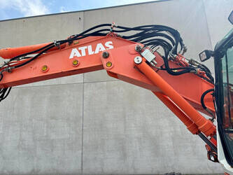 2002-atlas-1404m-1453212-47186440