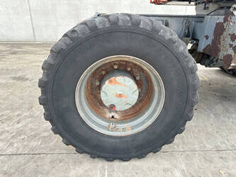 2002-atlas-1404m-1453212-47186441