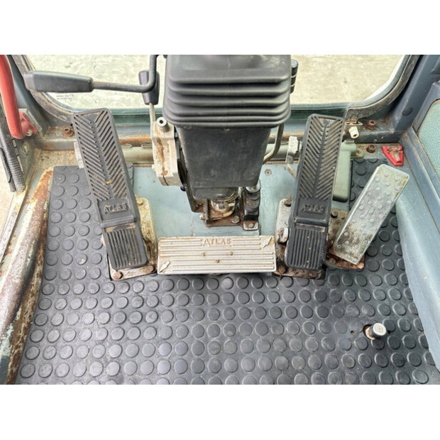 2002 اطلس 1404M-47186483