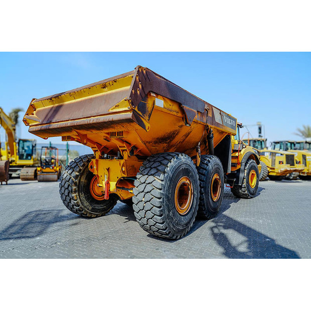 2017 فولفو A45G-47187158