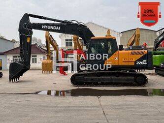 صورة ل حفارات 2024 هيونداي HX220HD