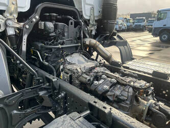 2026-mercedes-benz-arocs-1736-1453317-47189110