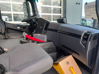 2026-mercedes-benz-arocs-1736-1453317-47189116