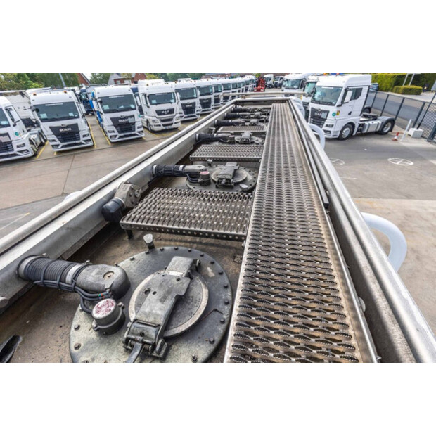 2020 Mercedes-Benz ANTOS 2530BL-47189296