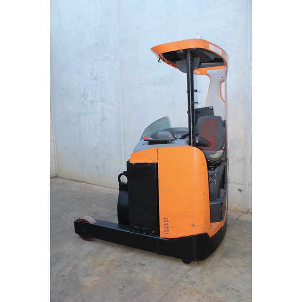 2011 BT RRE 160-47198628