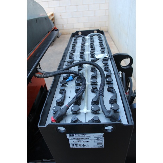 2011 BT RRE 160-47198637