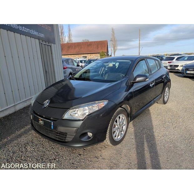2009 رينو Megane-47203705
