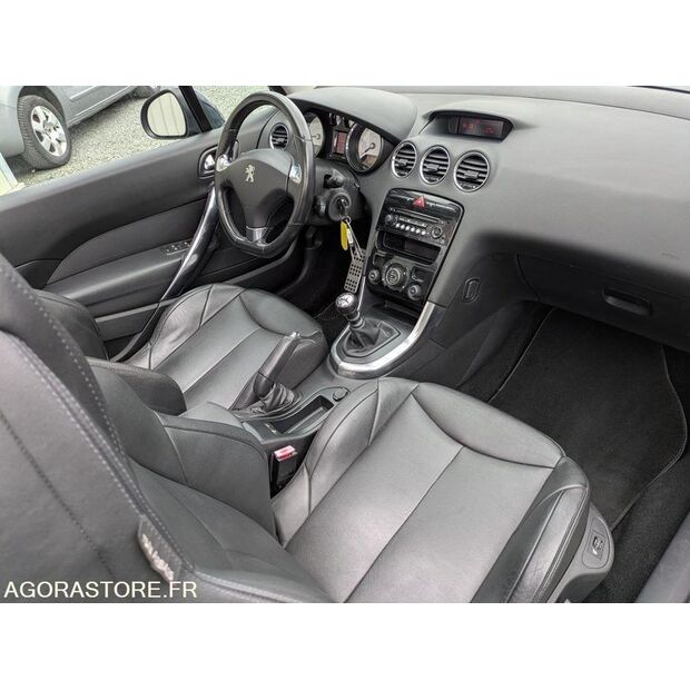 2013 بيجو 308 CC-47203864