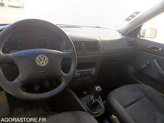 2003-volkswagen-golf-1453398-47203950