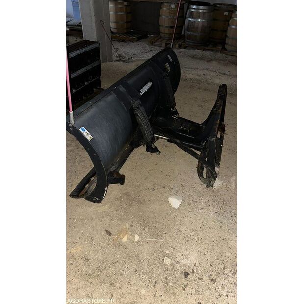 بوبكات-47203965