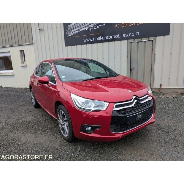 2015 سيتروين DS4-47204099