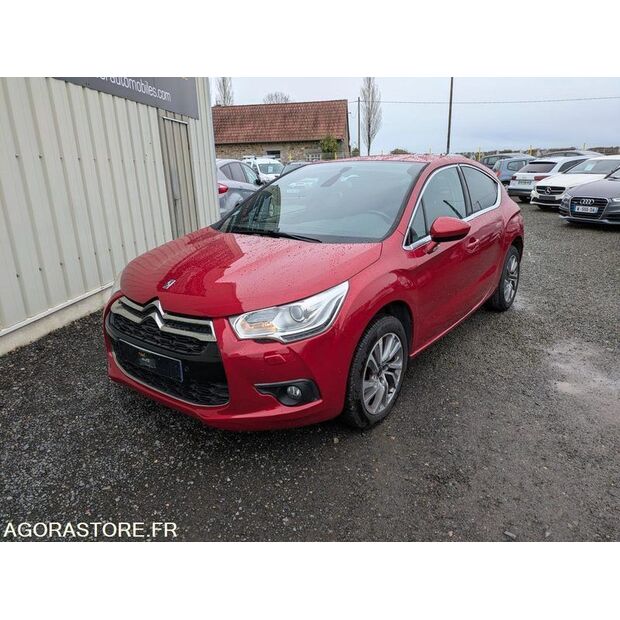 2015 سيتروين DS4-47204102
