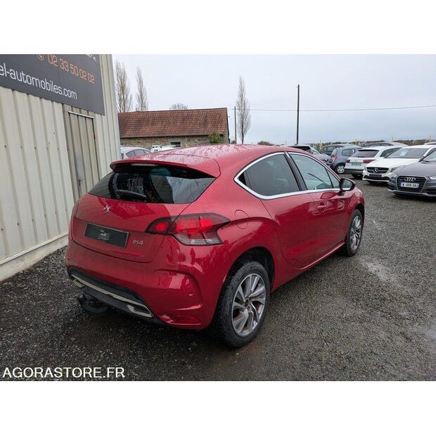 2015 سيتروين DS4-47204103