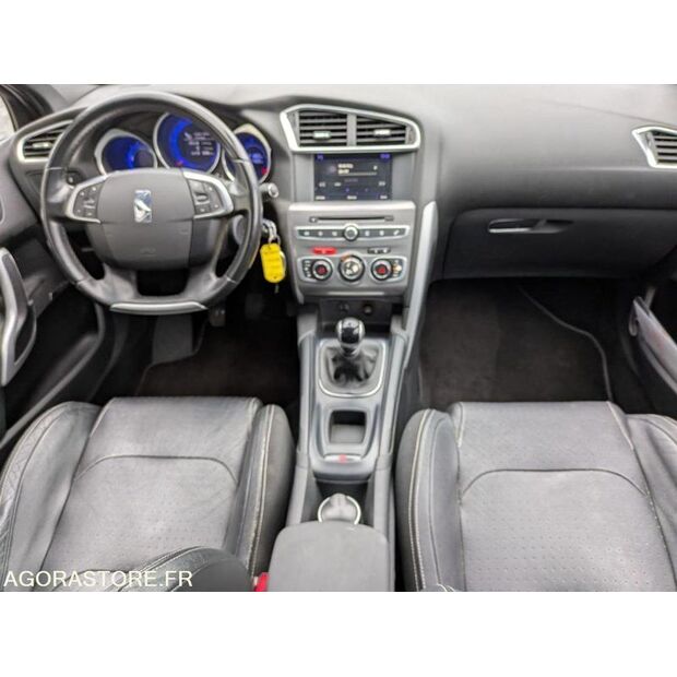 2015 سيتروين DS4-47204104