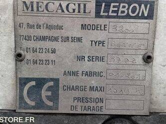 2010-renault-maxity-1453404-47204141