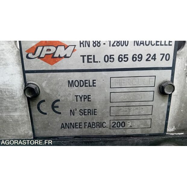 2010 Renault Maxity-47204142