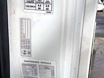 2010-renault-maxity-1453404-47204146