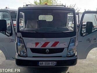 2010-renault-maxity-1453404-47204151