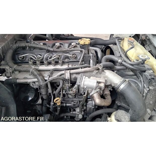 2010 Renault Maxity-47204160