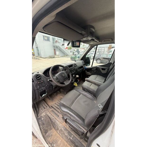 2017 Renault Master-47204239