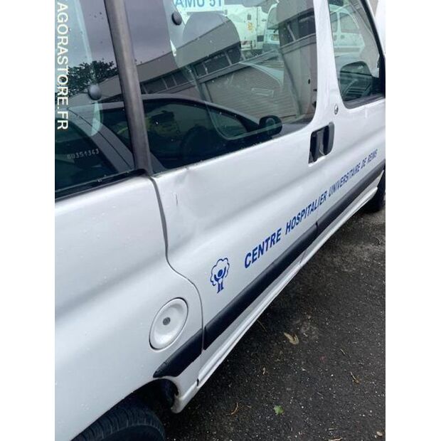 2001 Peugeot PARTNER-47204402