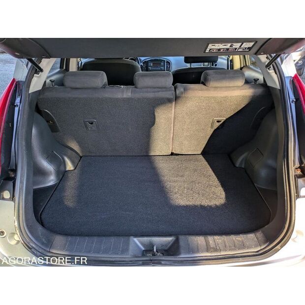 2012 NISSAN JUKE-47204426