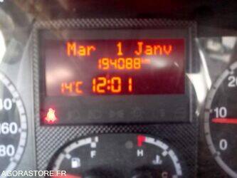 2014-citroen-jumper-1453415-47204527