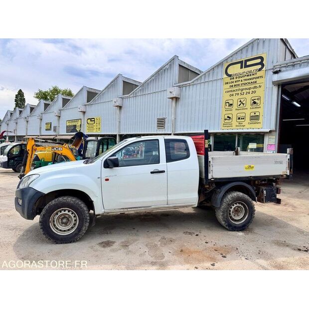 2015 Isuzu D-MAX-47204591