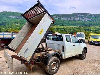 2015-isuzu-d-max-1453417-47204600