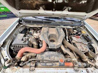 2015-isuzu-d-max-1453417-47204608