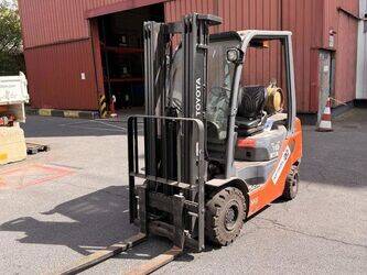 toyota-02-8fgf18-1453426-47204808