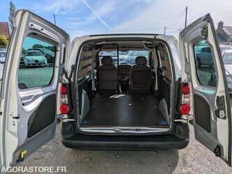 2012-peugeot-partner-1453427-47204849