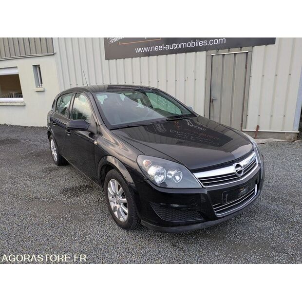 أوبل ASTRA-47204875