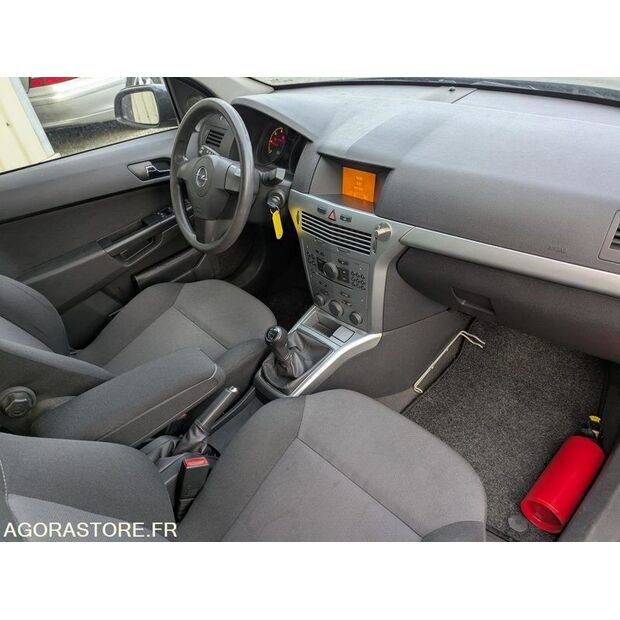 أوبل ASTRA-47204881