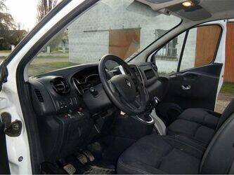 2020-renault-trafic-1453429-47204909