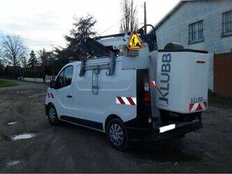 2020-renault-trafic-1453429-47204918