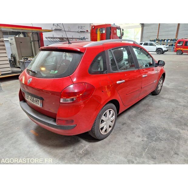 2011 Renault Clio-47204950