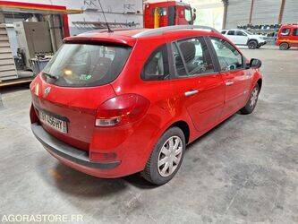 2011-renault-clio-1453431-47204950