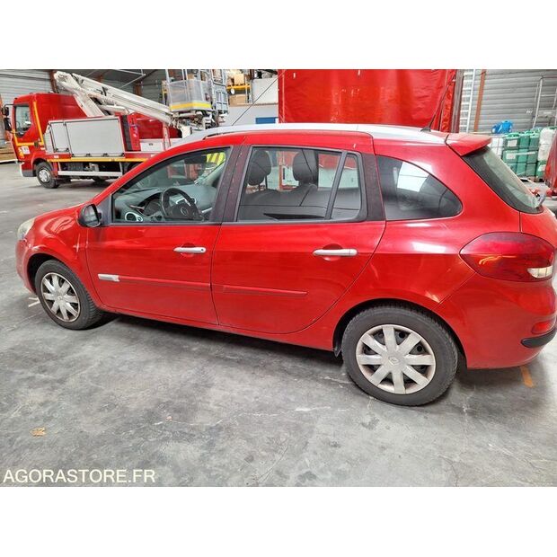 2011 Renault Clio-47204951