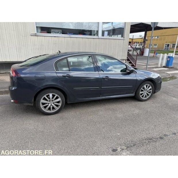 2011 Renault Laguna-47205202