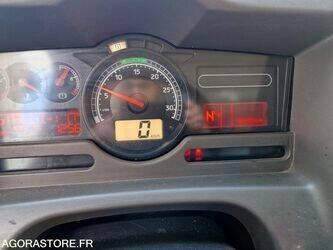 2011-renault-midlum-1453449-47205389