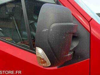2014-renault-master-1452981-47205669