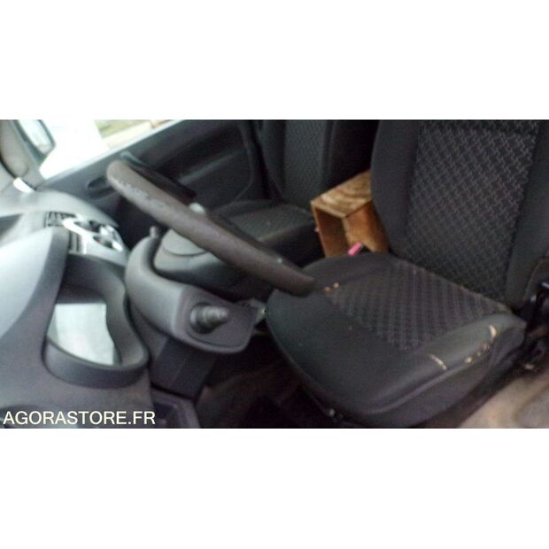 2012 Renault Kangoo-47205767