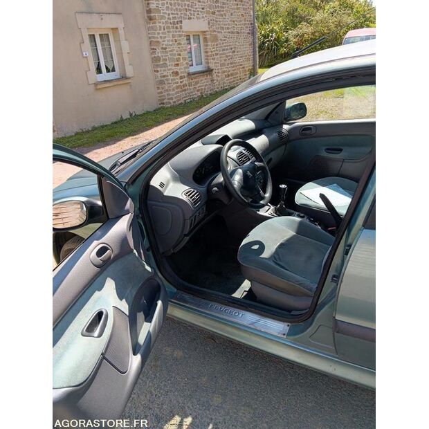 1998 Peugeot 206-47206396