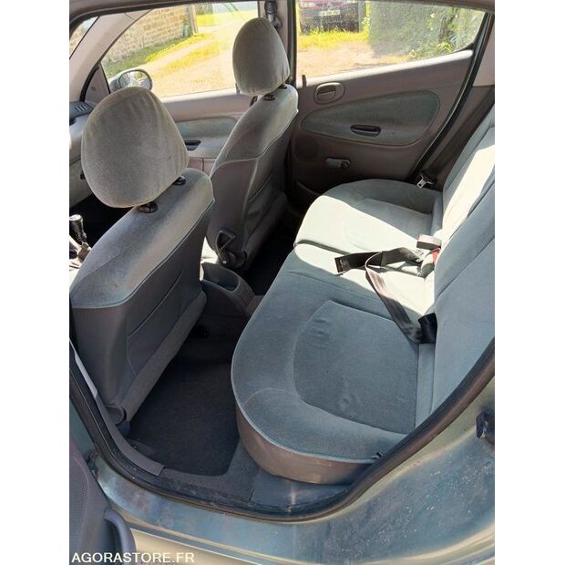 1998 Peugeot 206-47206397