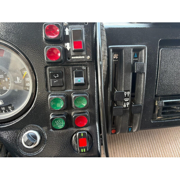 1985 Mercedes-Benz SK 2228-47206629