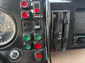 1985-mercedes-benz-sk-2228-47206629