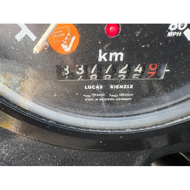 1985 Mercedes-Benz SK 2228-47206634