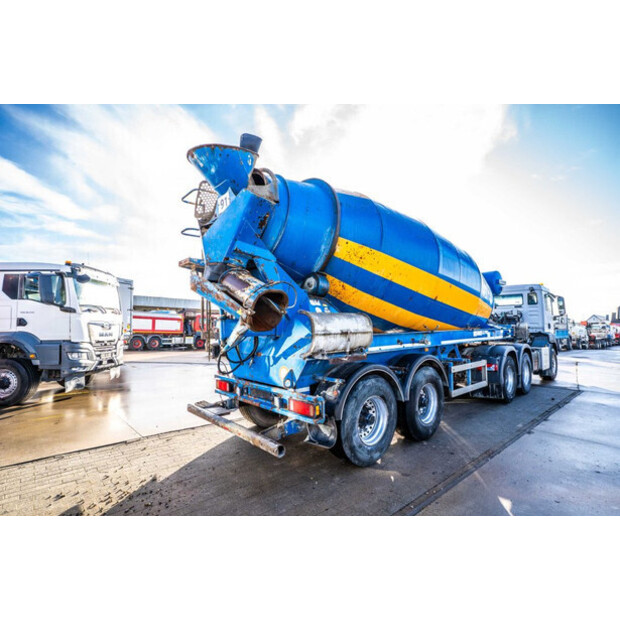 2017 Liebherr 12M3-47206760