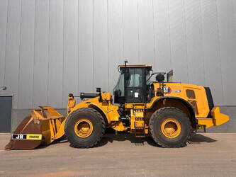 Image de CHARGEUSES SUR PNEUS 2021 Caterpillar 972M